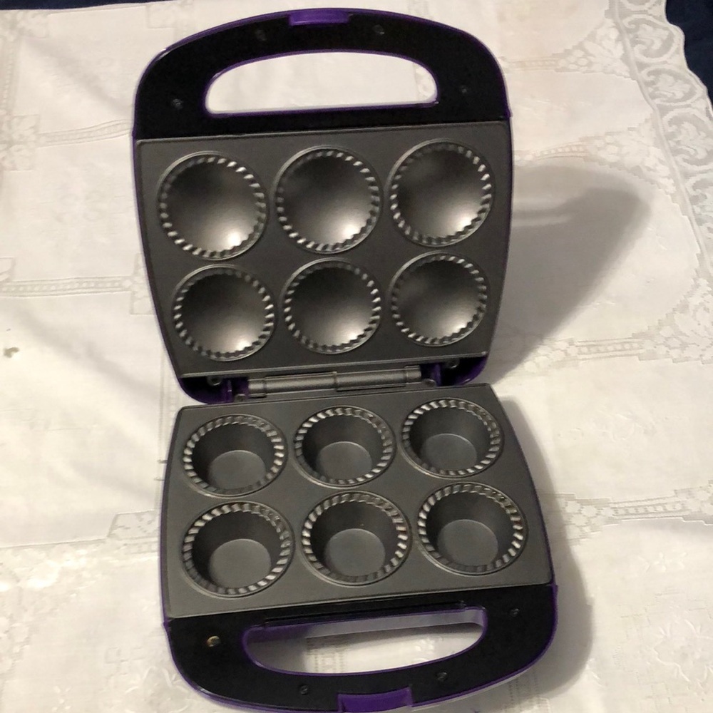 Purple Baby Cupcake Maker